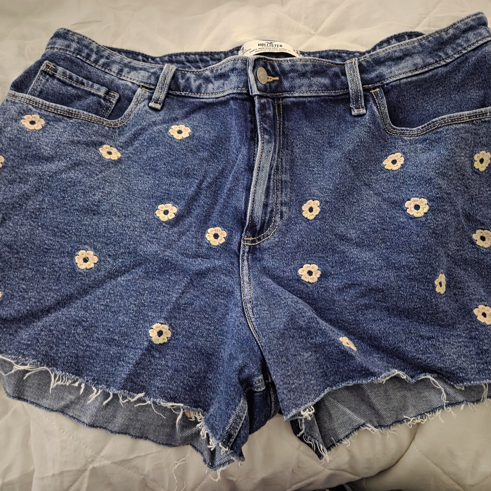 Hollister Blue Jean Shorts with Embroidered Daisies
